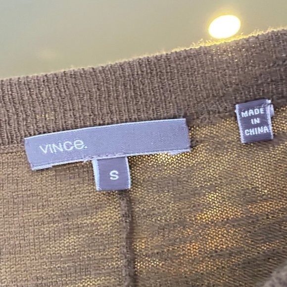 •SOLD• Vince Olive Green Long Sleeve Top - Picture 5 of 5